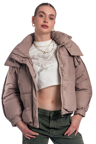 LONG NECK PUFFY