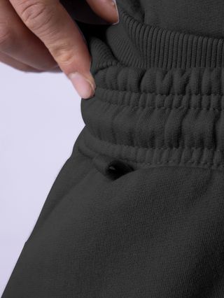 ESSENTIAL SET JOG BLACK