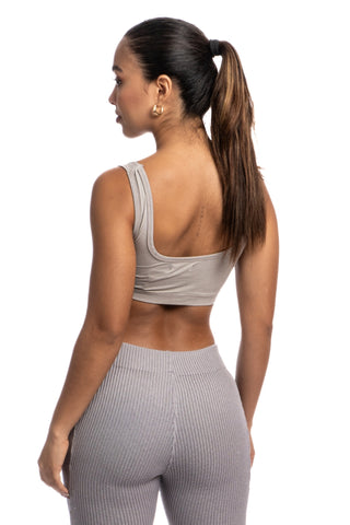 BASIC TOP 001