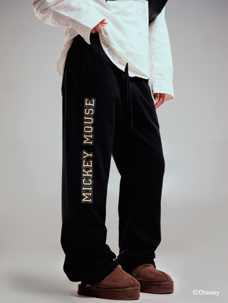 BAGGY DISNEY JOGGER