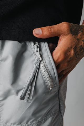 ZIPPER CARGO SHORT